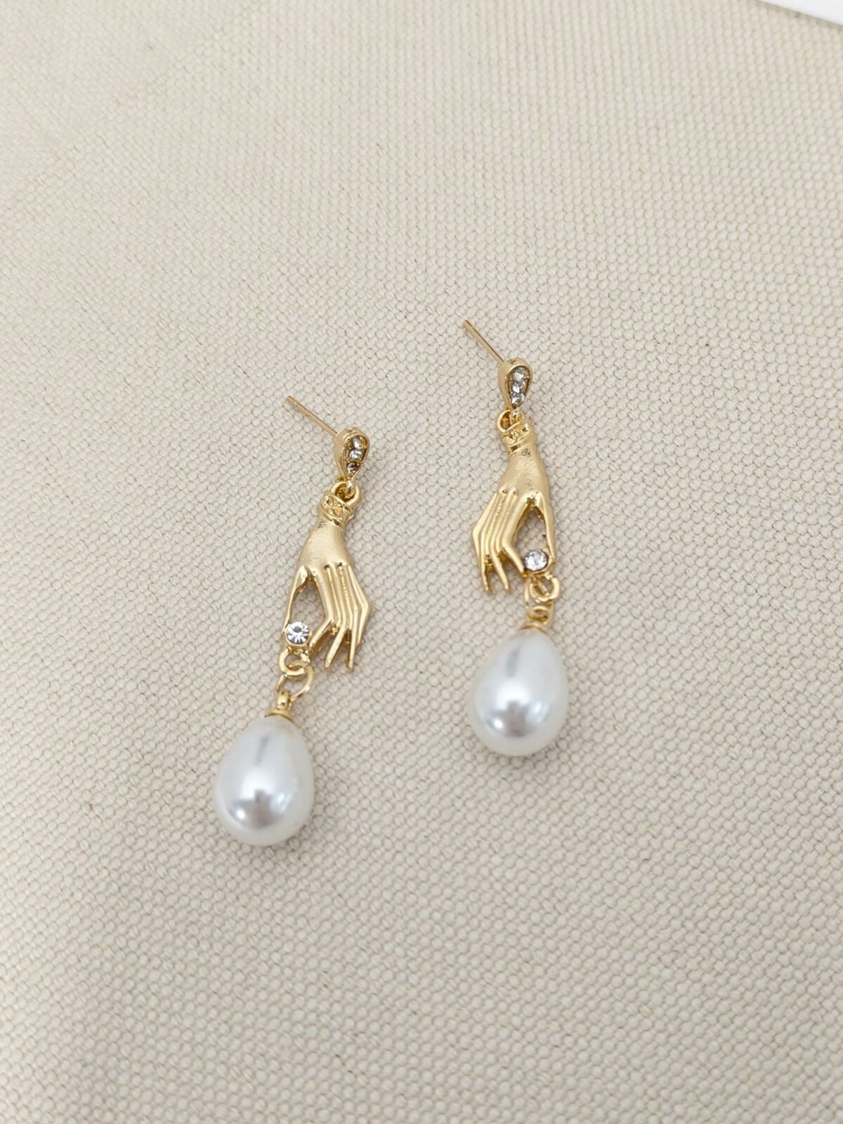 Micro Inlaid Zircon Palm Pearl Eardrops Earrings - Image 4
