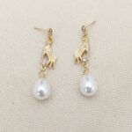 Micro Inlaid Zircon Palm Pearl Eardrops Earrings - Image 3